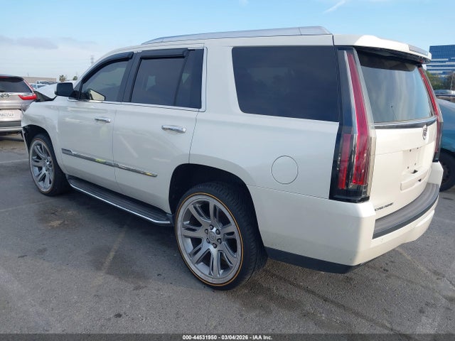1GYS4BKJ5FR230470 Cadillac Escalade Luxury
