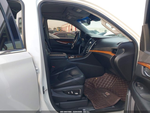 1GYS4BKJ5FR230470 Cadillac Escalade Luxury