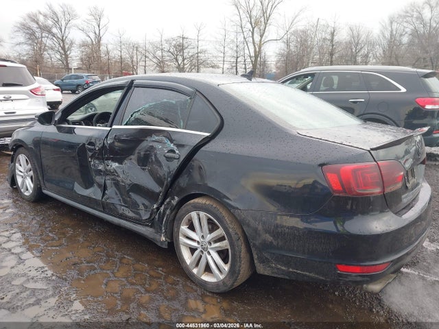44531960 :رقم المزاد ، 3VW4S7AJ2EM233875 vin ، 2014 Volkswagen Jetta Gli مزاد بيع