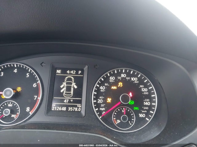 44531960 :رقم المزاد ، 3VW4S7AJ2EM233875 vin ، 2014 Volkswagen Jetta Gli مزاد بيع