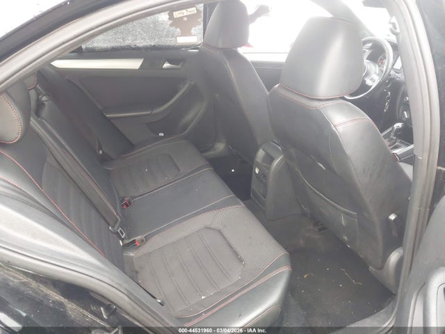 44531960 :رقم المزاد ، 3VW4S7AJ2EM233875 vin ، 2014 Volkswagen Jetta Gli مزاد بيع