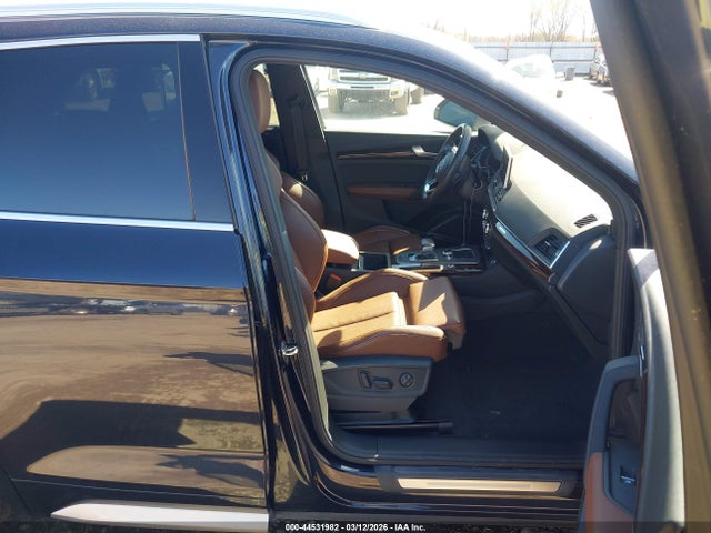 2019 AUDI Q5 WA1CNAFY7K2047836 Photo 4