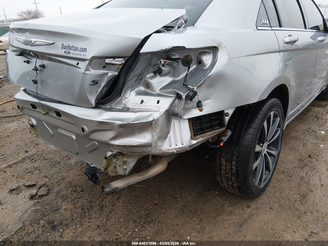 2013 CHRYSLER 200 1C3CCBBB7DN554325 Photo 5