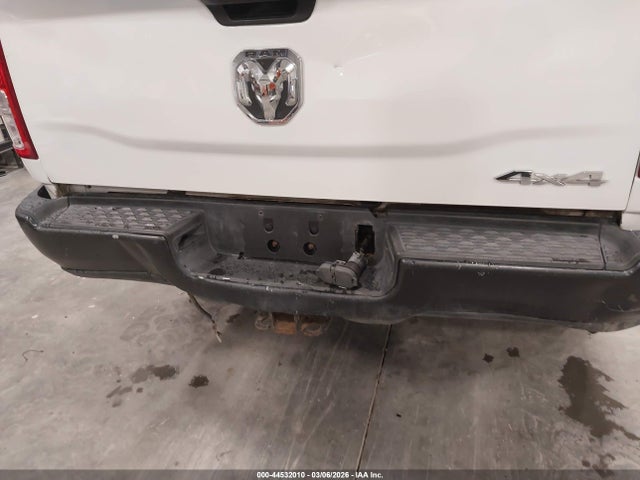 44532010 :رقم المزاد ، 3C6UR5CJ6MG569372 vin ، 2021 Ram 2500 Tradesman  4x4 6'4 Box مزاد بيع
