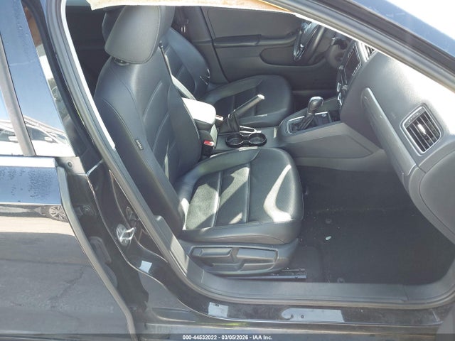 Aukcja sprzedaży 2017 Volkswagen Jetta 1.4t Se, vin: 3VWDB7AJ6HM229820, numer aukcji: 44532022