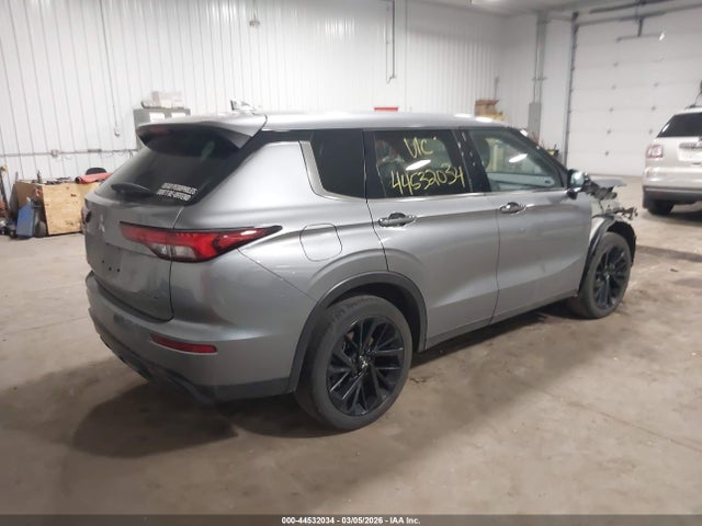 2023 MITSUBISHI OUTLANDER JA4J4VA83PZ055021 Photo 3