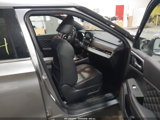 2023 MITSUBISHI OUTLANDER JA4J4VA83PZ055021 Photo 4