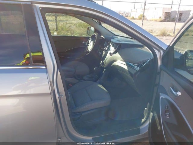 KM8SM4HF6GU144051 Hyundai Santa Fe Se