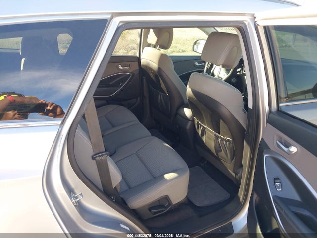KM8SM4HF6GU144051 Hyundai Santa Fe Se