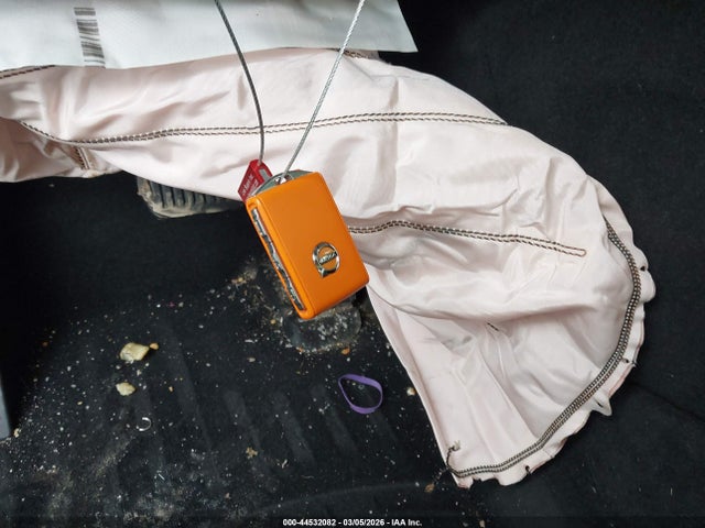 2022 VOLVO XC90 YV4A221L2N1813843 Photo 10