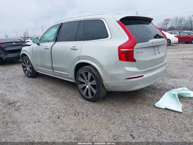 2022 VOLVO XC90 YV4A221L2N1813843 Photo 2