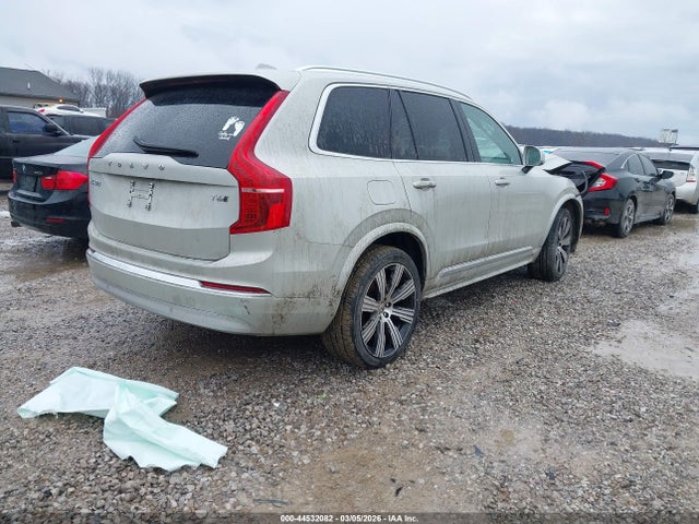2022 VOLVO XC90 YV4A221L2N1813843 Photo 3