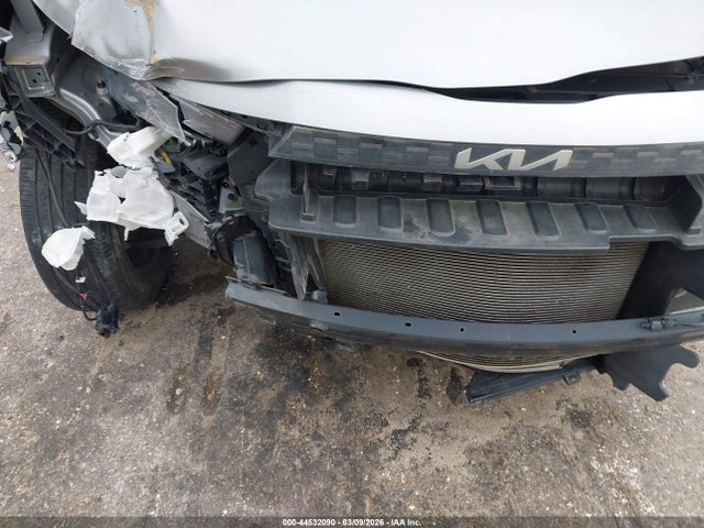 2023 KIA SOUL KNDJ23AU5P7872158 Photo 9