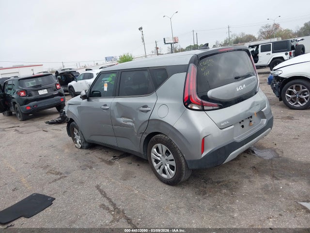 2023 KIA SOUL KNDJ23AU5P7872158 Photo 2