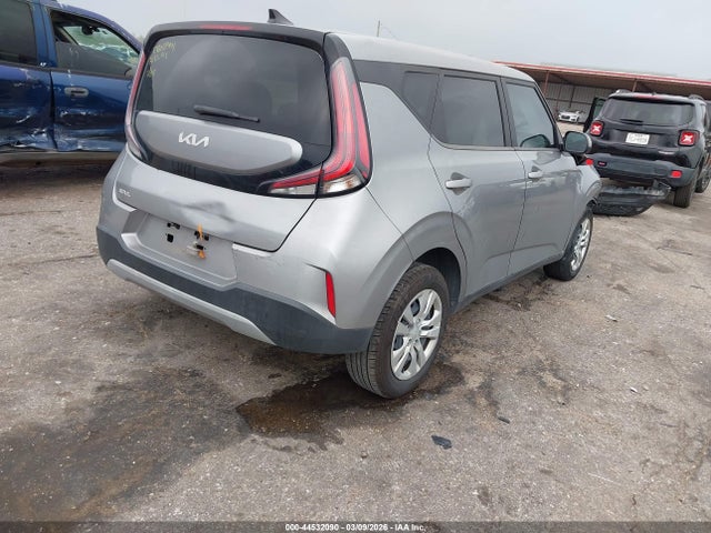 2023 KIA SOUL KNDJ23AU5P7872158 Photo 3