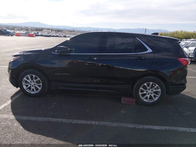 2GNAXSEV8J6200401 Chevrolet EQUINOX LT