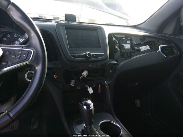 2GNAXSEV8J6200401 Chevrolet EQUINOX LT