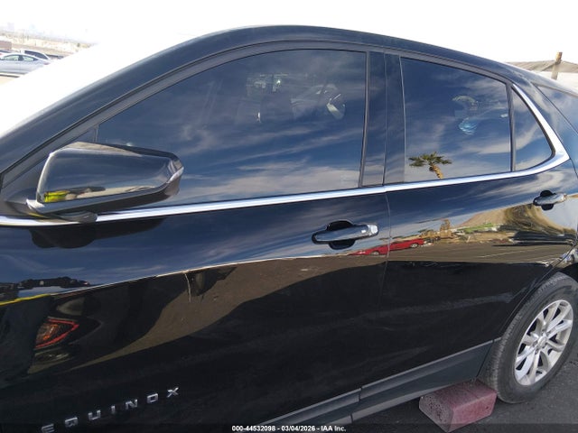 2GNAXSEV8J6200401 Chevrolet EQUINOX LT