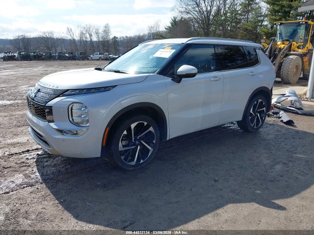 2024 MITSUBISHI OUTLANDER JA4J4WA88RZ013159 Photo 1