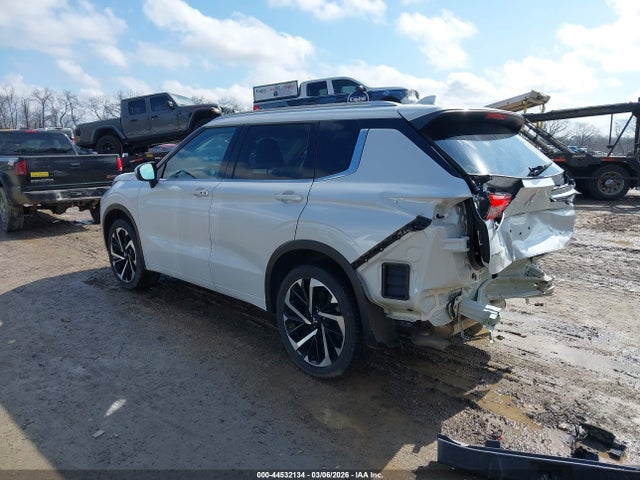 2024 MITSUBISHI OUTLANDER JA4J4WA88RZ013159 Photo 2