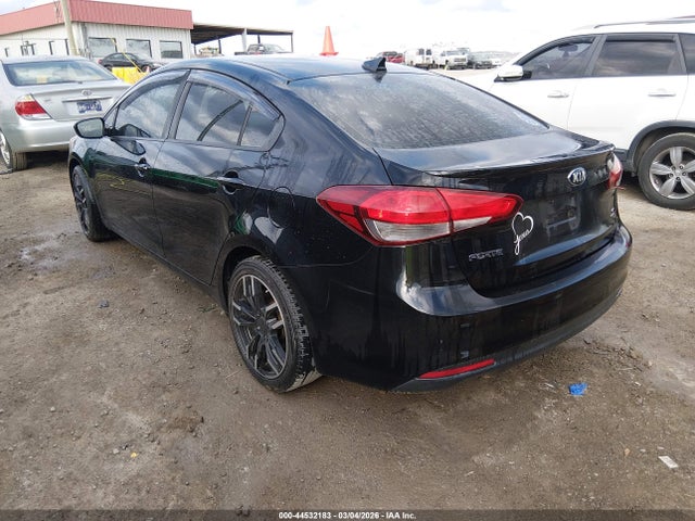 KIA FORTE S 2017 3KPFL4A75HE134221 Image 3