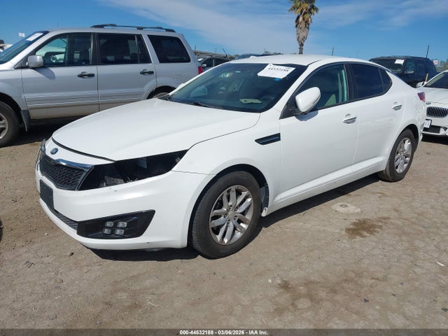 Продажа на аукционе авто 2013 Kia Optima Lx, vin: 5XXGM4A75DG235536, номер лота: 44532188