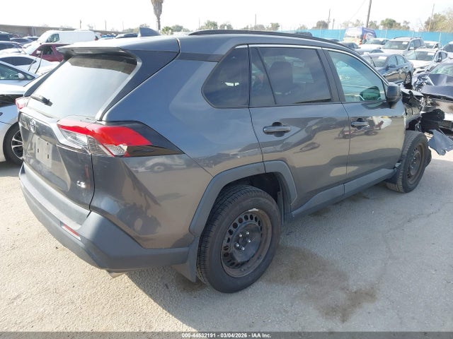 Toyota RAV4 LE 2021 2T3H1RFV6MC100551 Image 4