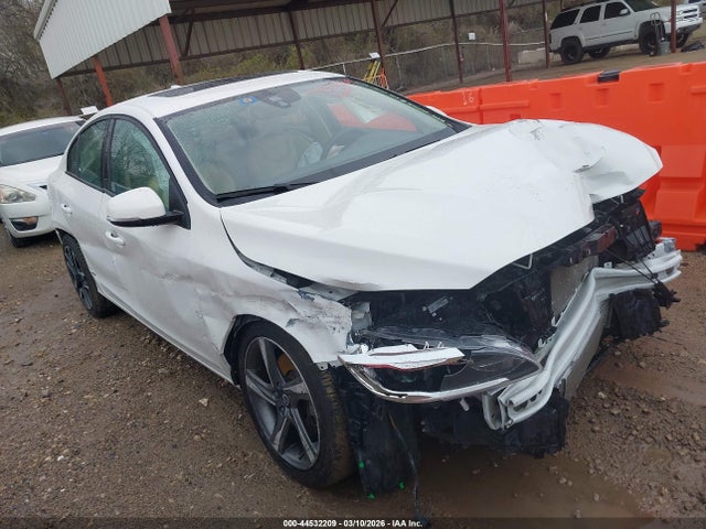 2018 VOLVO S60 YV140MTL3J2460848