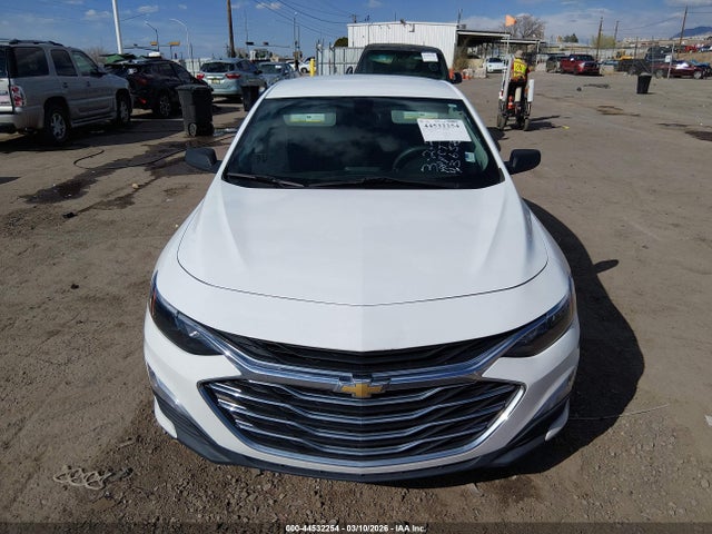 1G1ZB5ST3MF050991 Chevrolet Malibu Fwd Ls