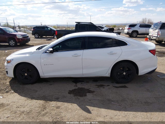 1G1ZB5ST3MF050991 Chevrolet Malibu Fwd Ls