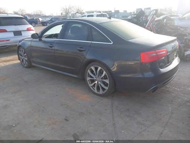 2012 AUDI A6 WAUHGAFC8CN145006 Photo 2
