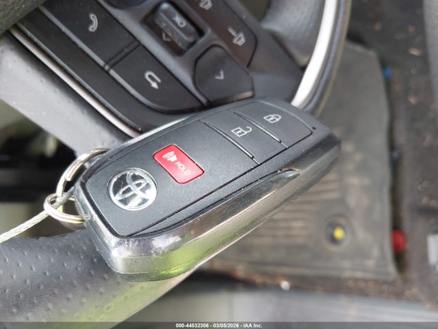 Toyota 4RUNNER SR5 2025 JTEVA5BRXS5070392 Image 11