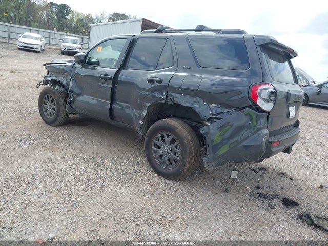 Toyota 4RUNNER SR5 2025 JTEVA5BRXS5070392 Image 3