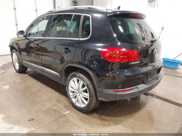 WVGBV3AX2EW568984 Volkswagen TIGUAN SE