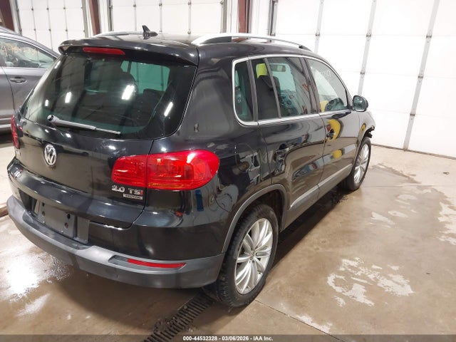 WVGBV3AX2EW568984 Volkswagen TIGUAN SE