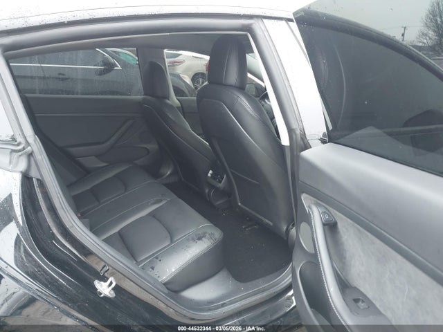 Продаж на аукціоні авто 2022 Tesla Model 3 Long Range Dual Motor All-wheel Drive, vin: 5YJ3E1EB8NF233647, номер лоту: 44532344