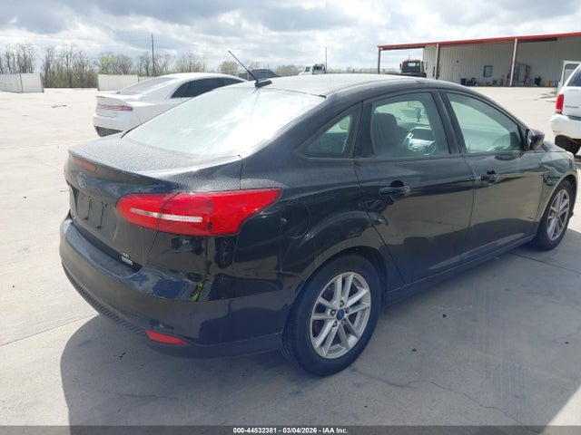 2018 FORD FOCUS 1FADP3FE2JL210669 Photo 3