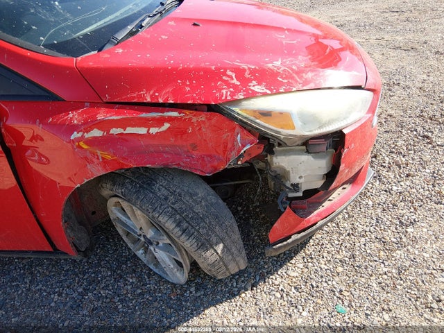 Ford FOCUS SE 2015 1FADP3F25FL234025 Image 14