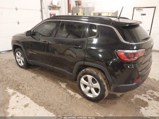 Продаж на аукціоні авто 2018 Jeep Compass Latitude 4x4, vin: 3C4NJDBB0JT314941, номер лоту: 44532403