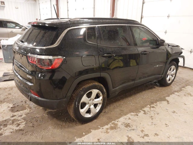 Продаж на аукціоні авто 2018 Jeep Compass Latitude 4x4, vin: 3C4NJDBB0JT314941, номер лоту: 44532403