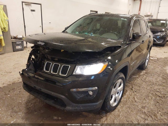 Продаж на аукціоні авто 2018 Jeep Compass Latitude 4x4, vin: 3C4NJDBB0JT314941, номер лоту: 44532403