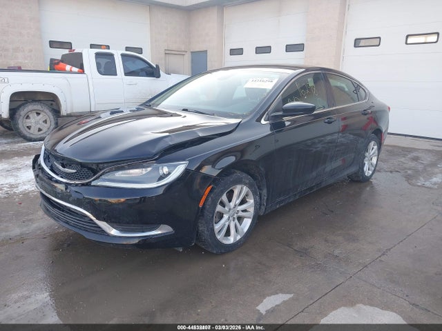 Продажа на аукционе авто 2015 Chrysler 200 Limited, vin: 1C3CCCAB4FN688932, номер лота: 44532407