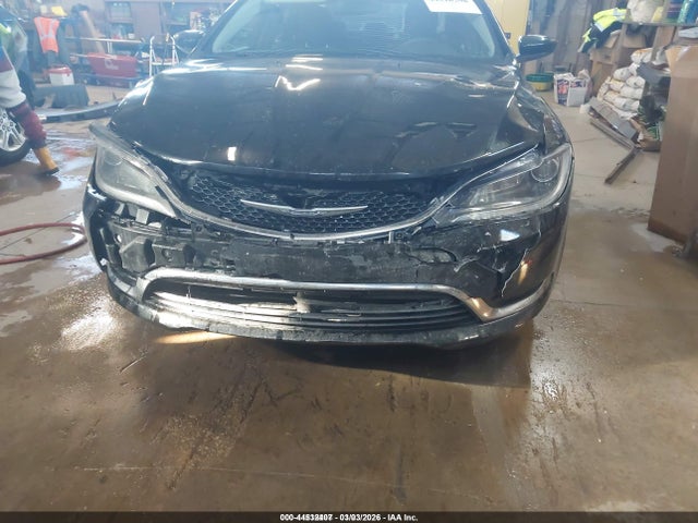 Продажа на аукционе авто 2015 Chrysler 200 Limited, vin: 1C3CCCAB4FN688932, номер лота: 44532407