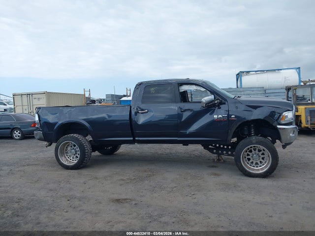 2018 Ram 3500 Laramie  4x4 8' Box მანქანა იყიდება აუქციონზე, vin: 3C63R3JLXJG103797, აუქციონის ნომერი: 44532410
