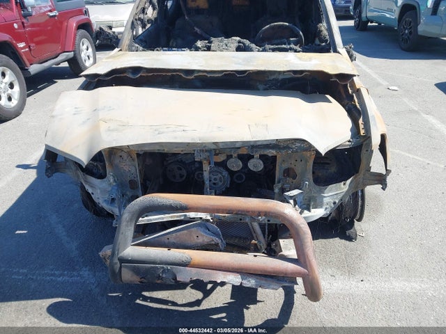 3TMDZ5BN0KM074404 Toyota Tacoma Trd Off Road
