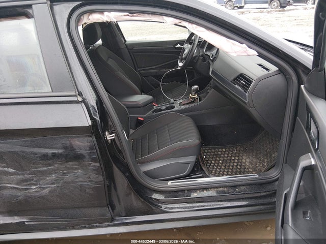 Продажа на аукционе авто 2020 Volkswagen Jetta Gli/s/autobahn, vin: 3VW6T7BU3LM101588, номер лота: 44532449