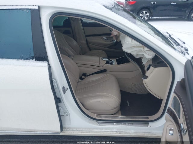 2019 MERCEDES-BENZ S 560 WDDUG8GB1KA496822 Photo 4