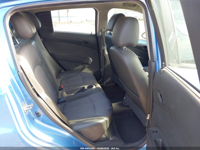 KL8CD6S99FC740159 Chevrolet Spark 1lt Cvt