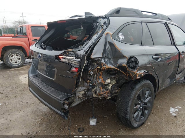 4S4BTALC8P3138983 Subaru Outback Onyx Edition
