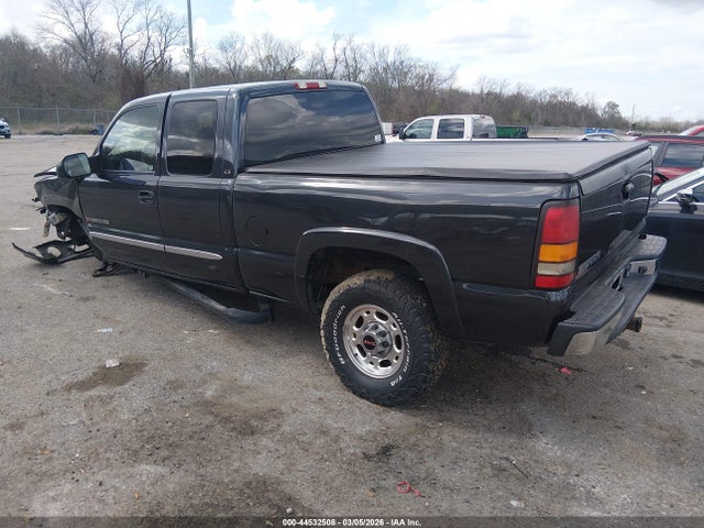 44532508 :رقم المزاد ، 1GTHC29UX4E237664 vin ، 2004 Gmc Sierra 2500hd Sle مزاد بيع